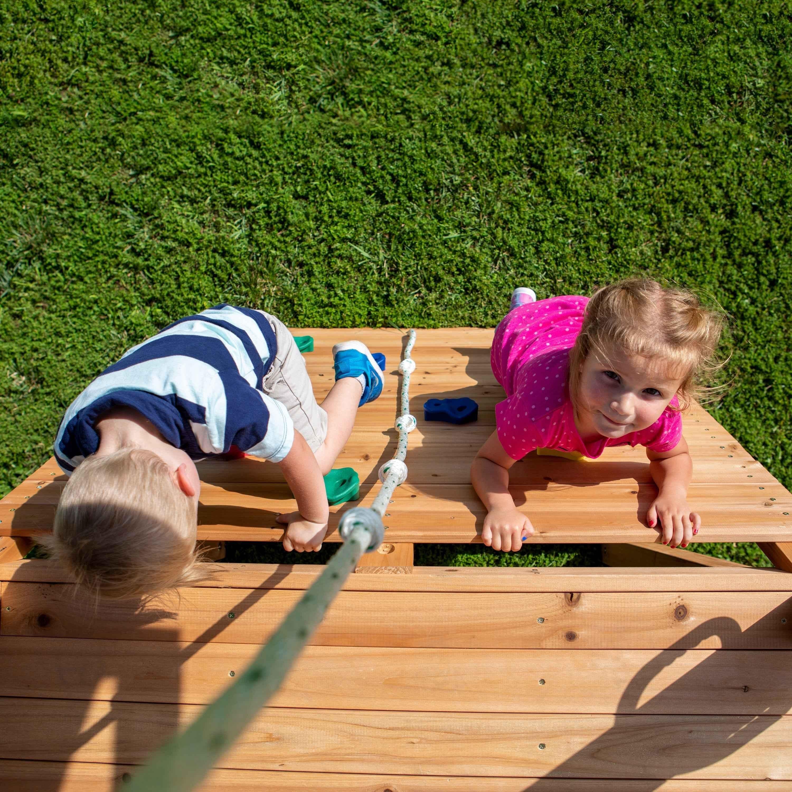 Backyard Discovery Mount McKinley Swing Set.